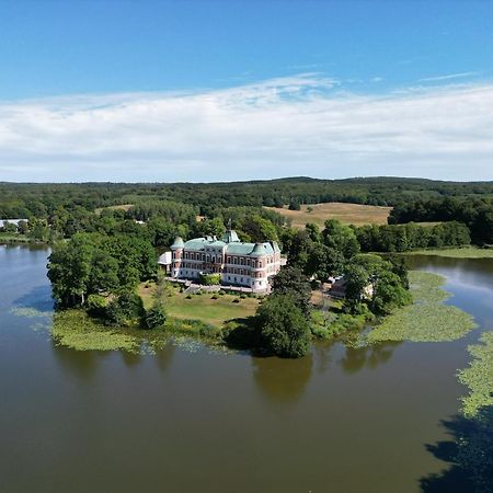 The Norrmans Castle Hotel Genarp Exterior photo